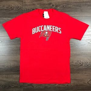 NFL Team Apparel Tampa Bay Buccaneers Tom Brady #12 Red T-Shirt Size Medium NWT
